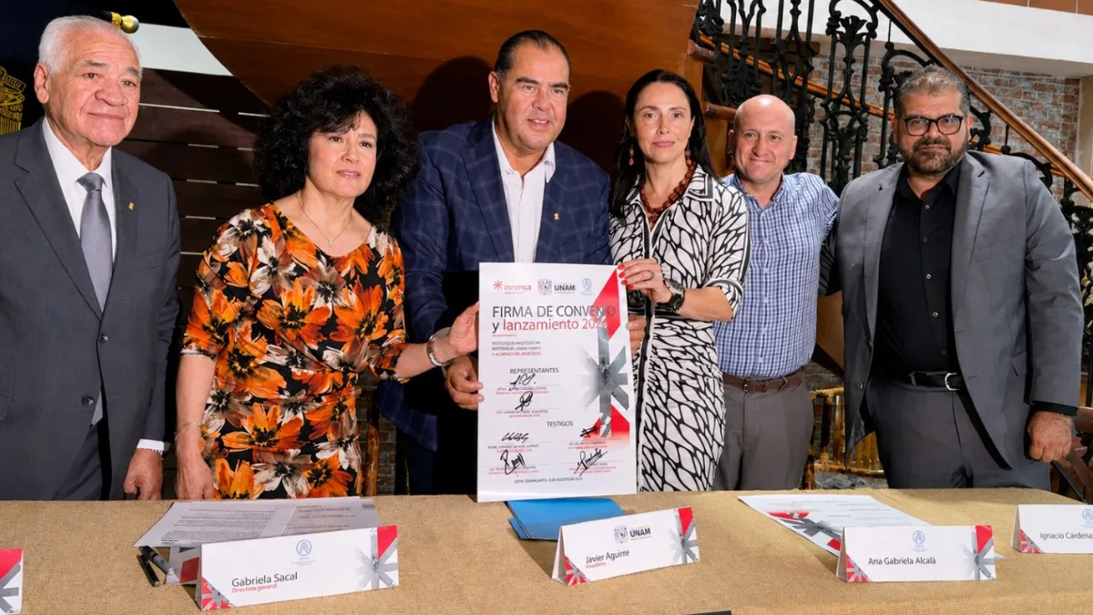 Firma de convenio con AMAI